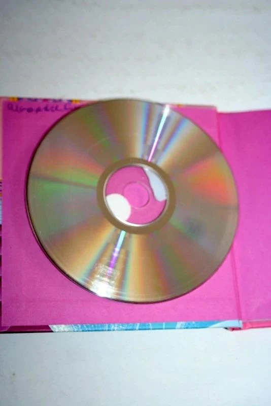 Boek + CD Assepoester "Mijn verhaal om te vertellen" – photo 4